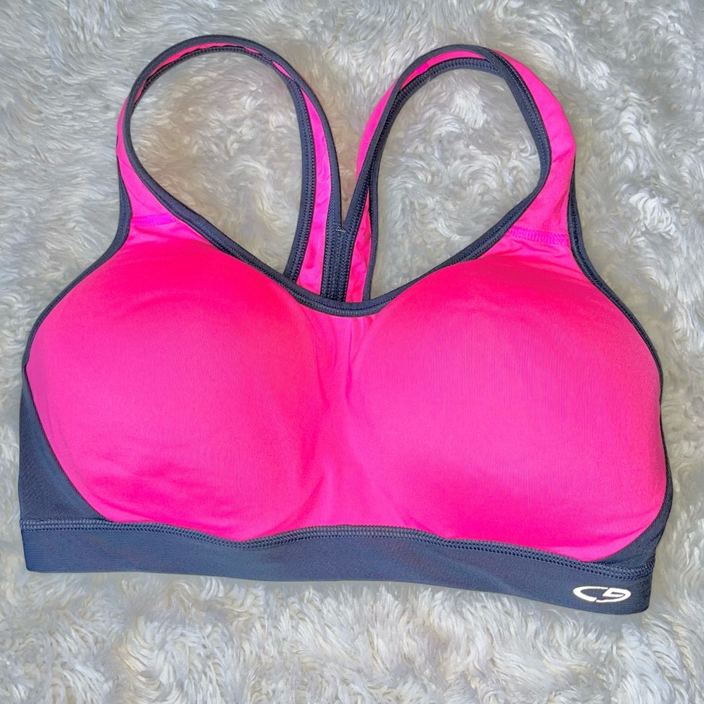 Champion Duo Dry power smooth shorts bra size M. EUC. Pink & gray.
